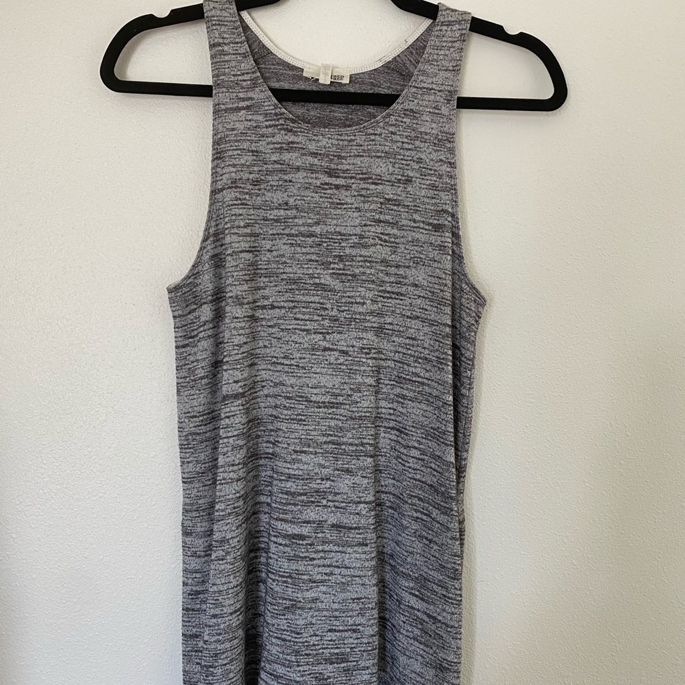 Aritzia Wilfred Free Tank